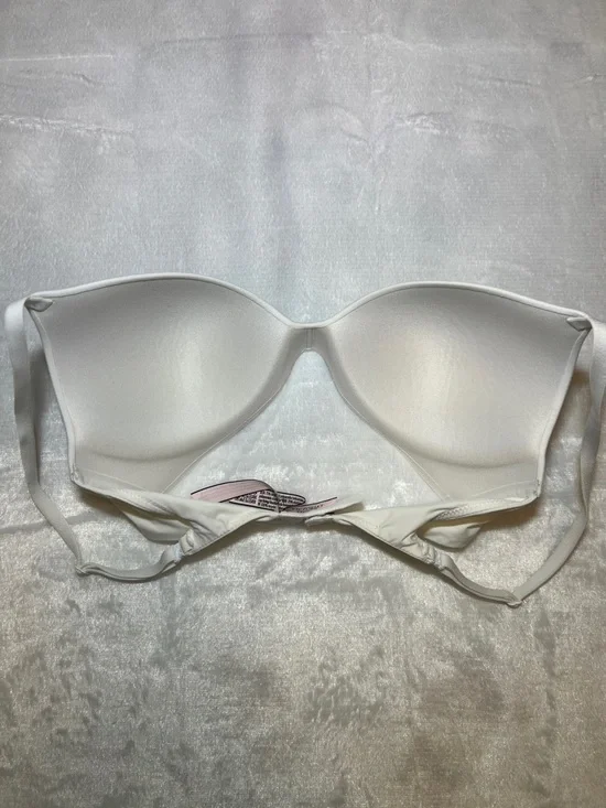 Victoria’s Secret bra T Shirt Lightly Lined No wire 32D - Picture 3 of 7
